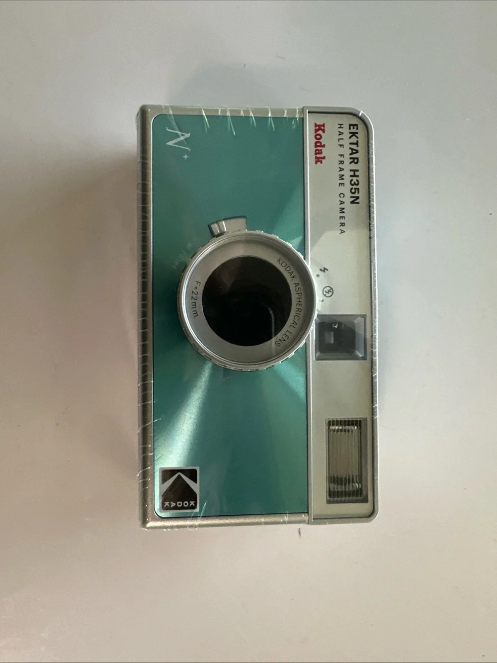 New Kodak Film Camera Ektar H35 Half frame sealed in pkg. Never used.